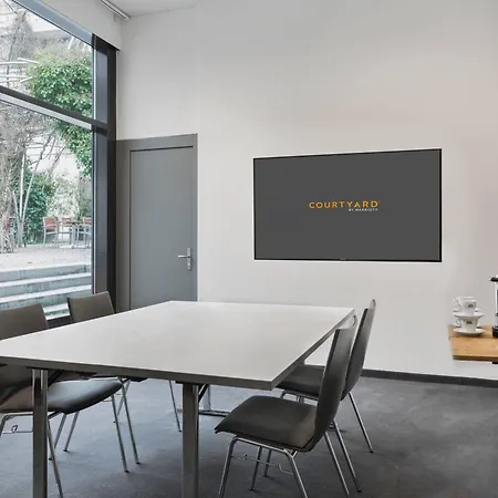 Ξενοδοχείο Courtyard By Marriott North 4*