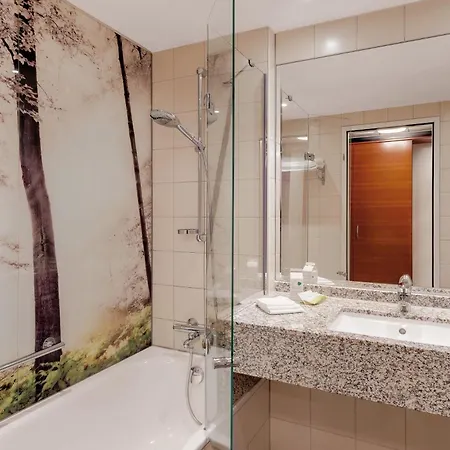 Courtyard By Marriott North Zurich