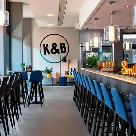 Courtyard By Marriott North