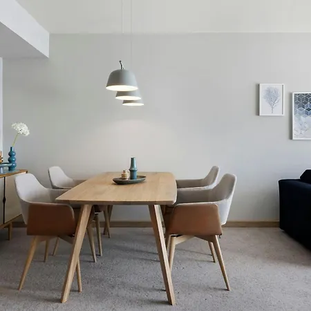 北苏黎世万怡酒店 酒店 4*