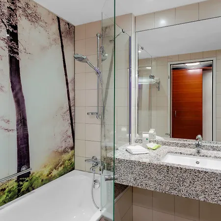 Courtyard By Marriott North