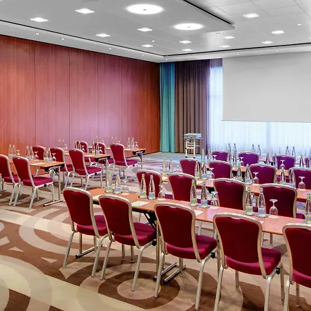 Ξενοδοχείο Courtyard By Marriott North Ζυρίχη