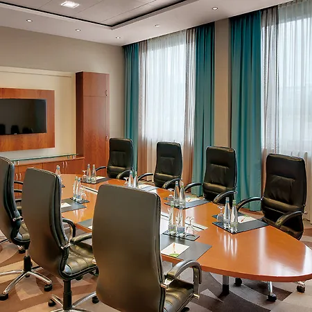 Courtyard By Marriott North Hotel Zurich