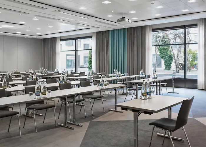 Courtyard By Marriott North Szálloda 4*