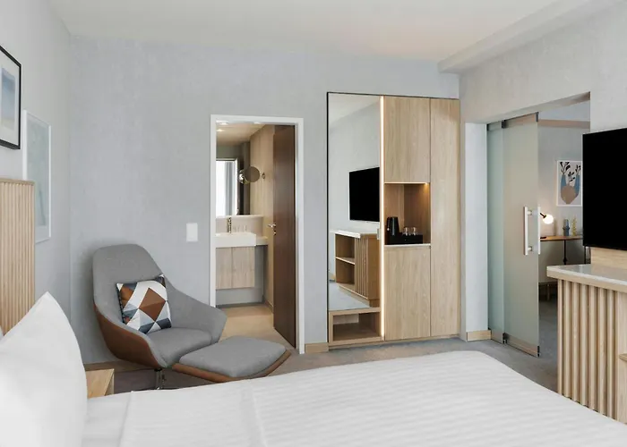 Hotel Courtyard By Marriott North