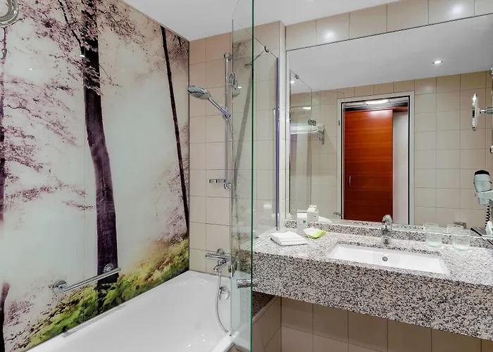 Courtyard By Marriott North