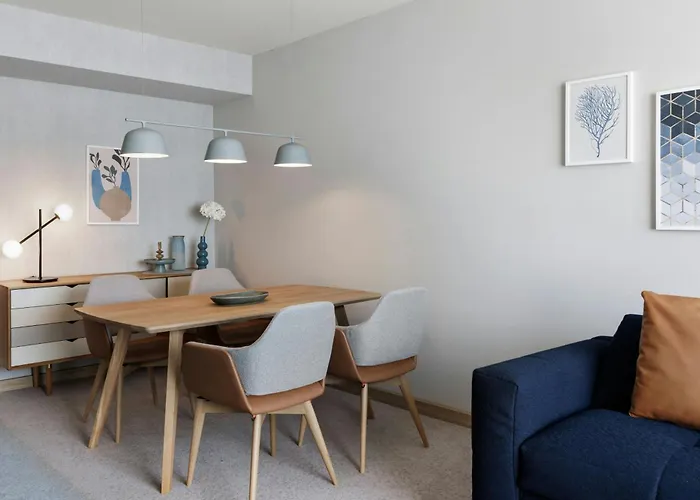 Courtyard By Marriott North Отель