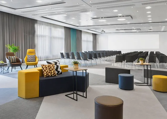 Courtyard By Marriott North