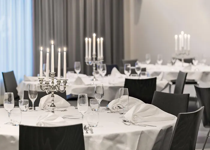 Отель Courtyard By Marriott North