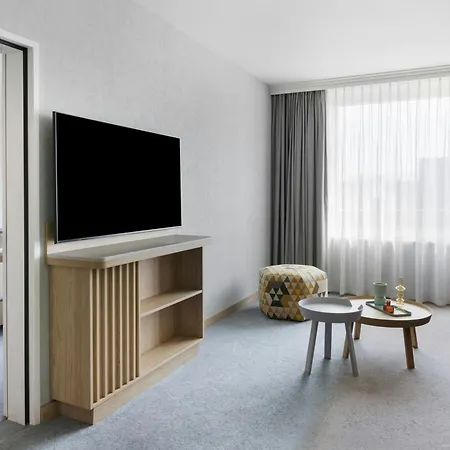 Courtyard By Marriott North