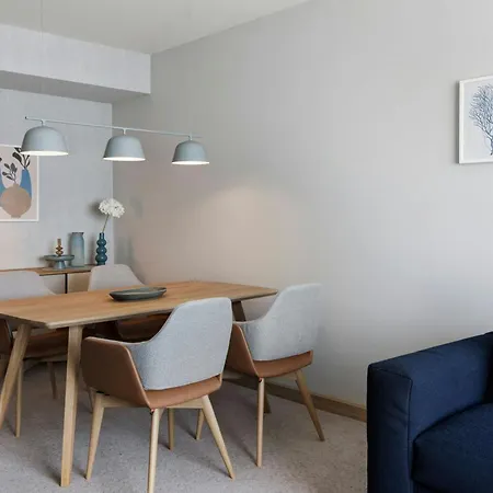 Courtyard By Marriott North Hotel