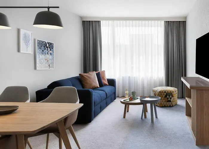 Courtyard By Marriott North