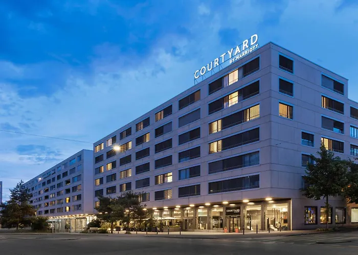 Courtyard By Marriott North 4* Zúrich