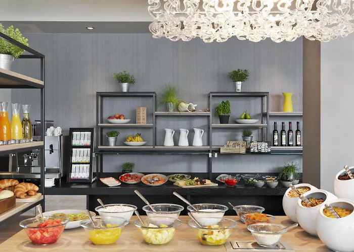 Courtyard By Marriott North Hotel Zúrich